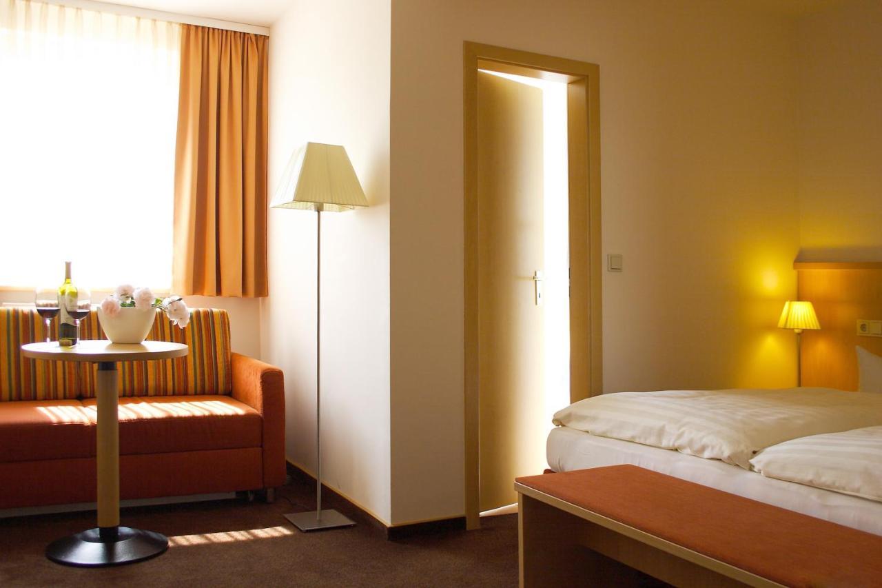 Luebsche Thorweide Hotel Wißmar Buitenkant foto